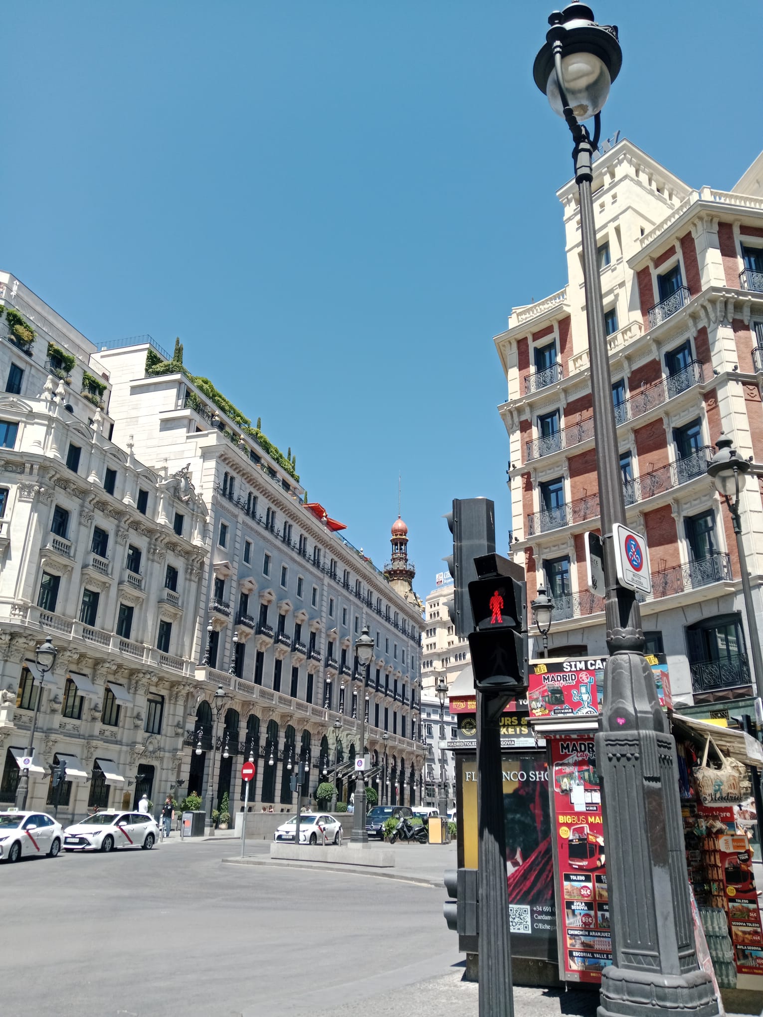 Madrid en 2 de caminata 26 Image 2025-07-27 at 00.31.54(4)