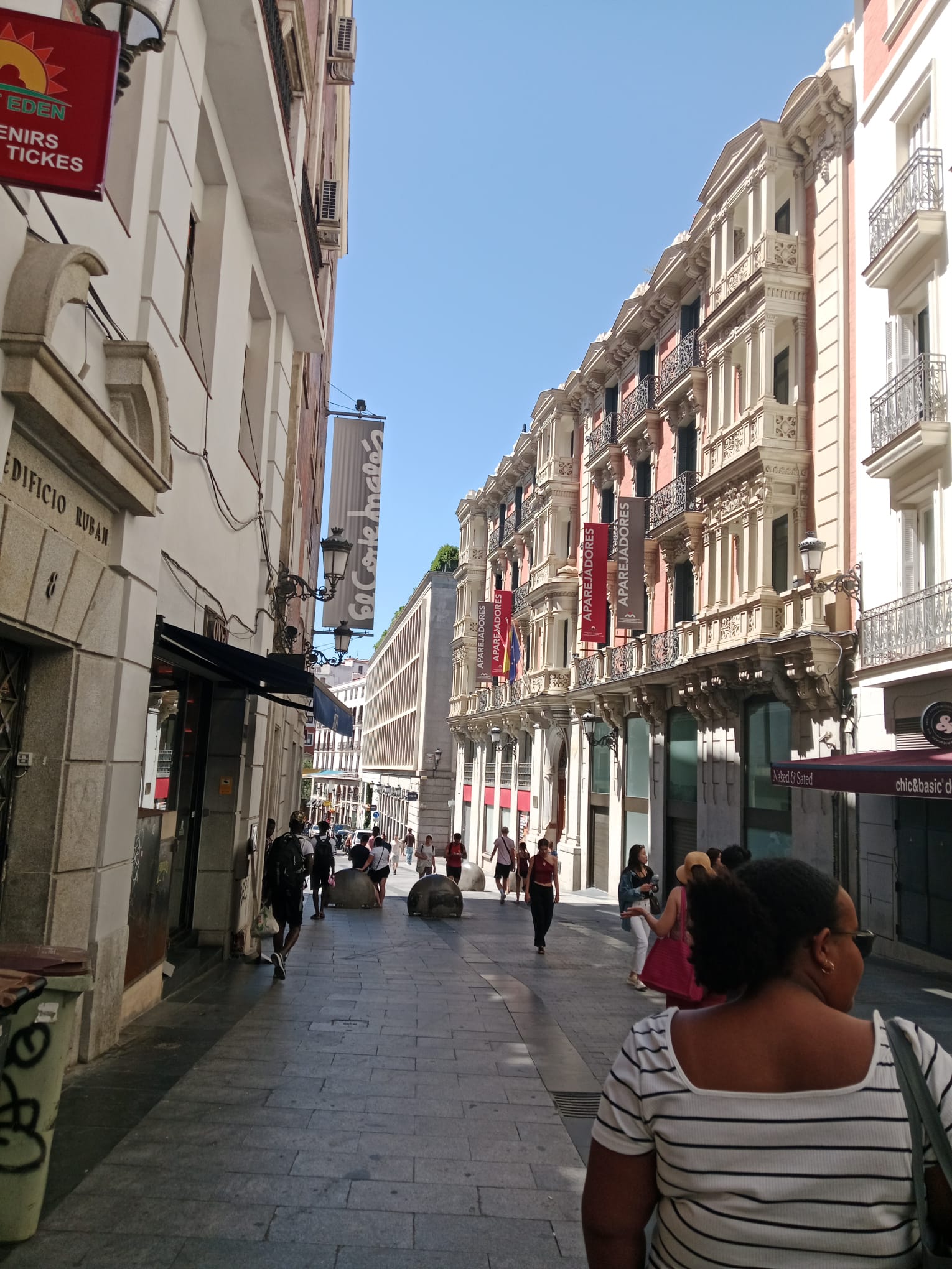 Madrid en 2 de caminata 4 2025-07-27 at 00.32.01(2)